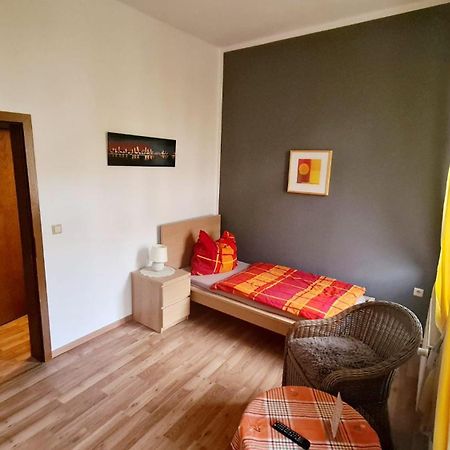 Hotel-Garni "Zum Loewen" Bad Freienwalde Ngoại thất bức ảnh